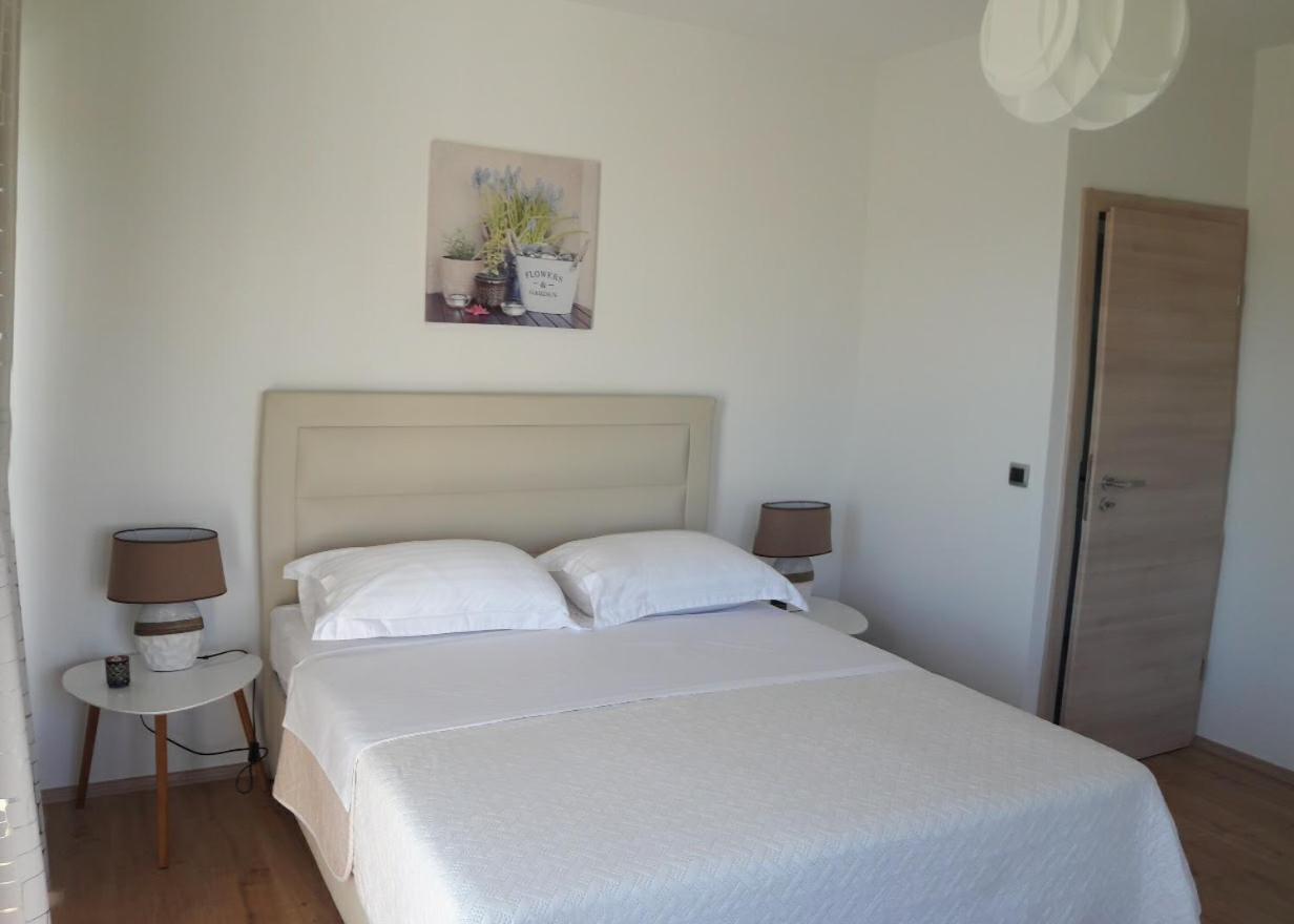 Apartments Emanuela Sukošan Kamer foto